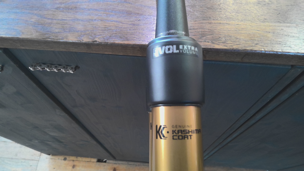 Fox Fox 2022 38er Upers Max180mm 15x110 Kashima mat black (Gabelschaft 15.8cm)