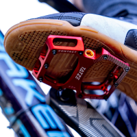 TATZE CONTACT Kids Pedal, rot
