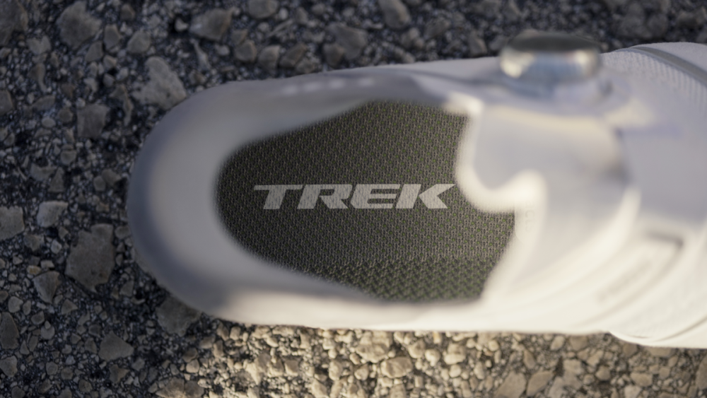 Trek Shoe RSL Knit 45 Black/Gold