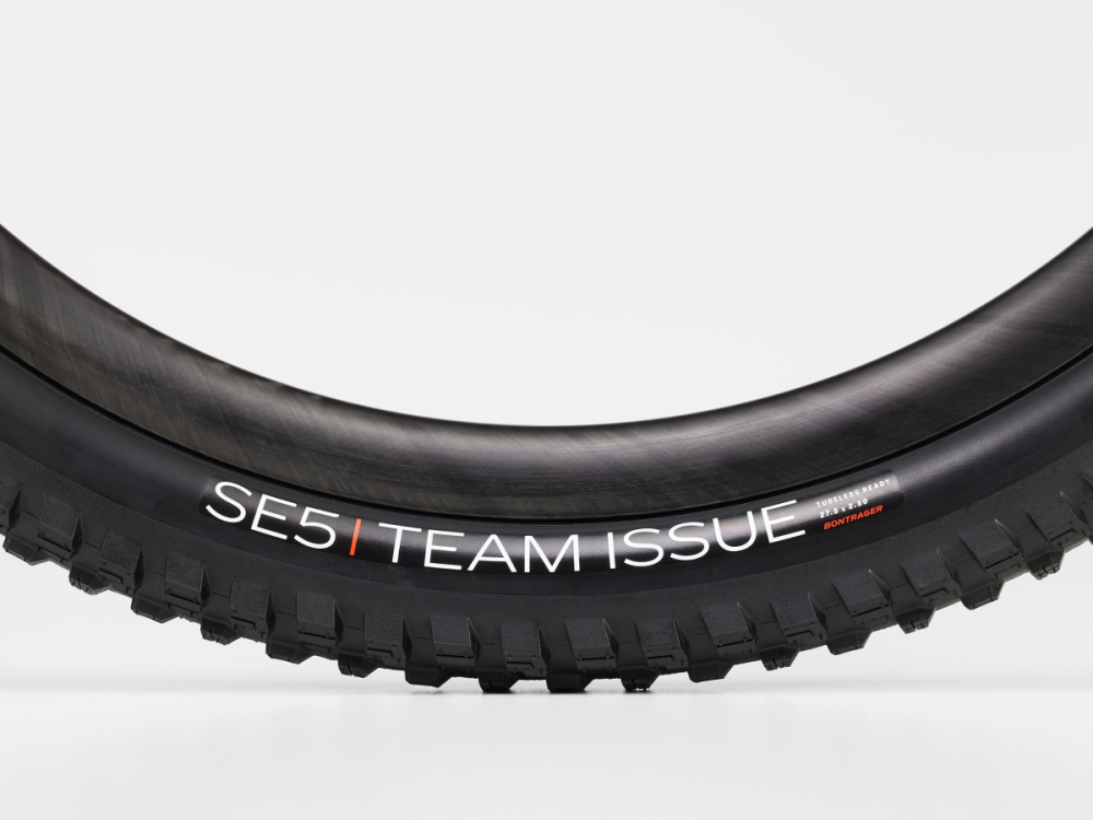 BONTRAGER Reifen SE5 Team Issue 27.5x2.50 TLR Black