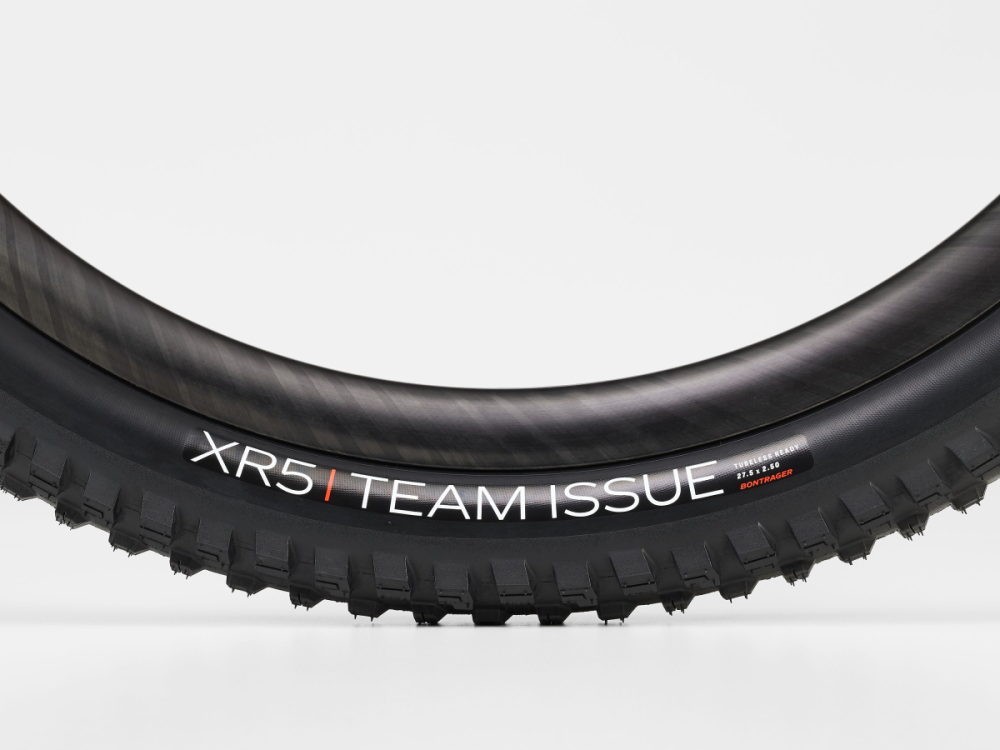 BONTRAGER Reifen XR5 Team Issue 27.5x2.50 TLR Black