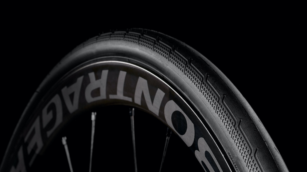 BONTRAGER Tire AW3 Hard-Case 700x25c