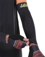 Leatt Arm Warmer Sleeve Pair black M