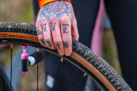 Muc-Off Countertop 16g CO2 Kartuschen 40 Stk.