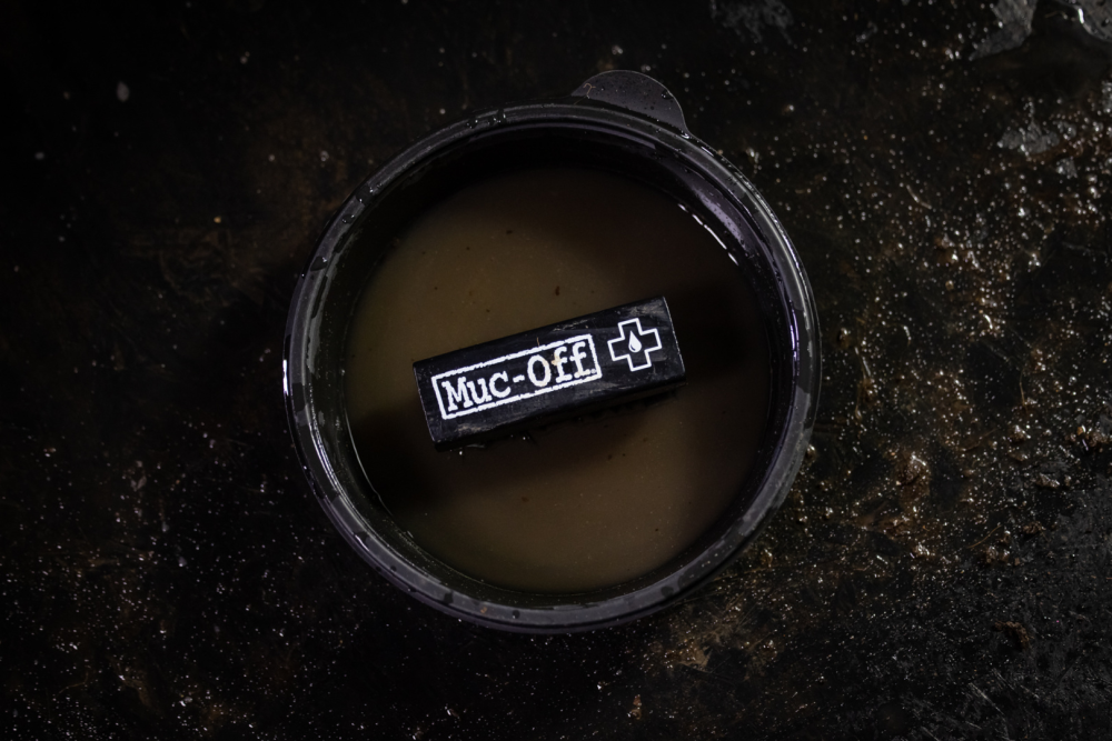 Muc-Off Wooden Cleaning Brush