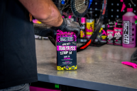 Muc-Off Ultimate Tubeless Setup Kit ? DH / Trail / Enduro 44mm