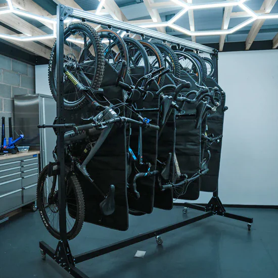 Stashed Freestanding Frame Long Starter - 8 Bikes inkl.6 Launch Pad Fahrradschutz + Spacerail Freewheel Kit