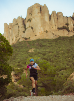 X-BIONIC Women CoreFusion Run Shirt SH SL dot fade/neo pink/white