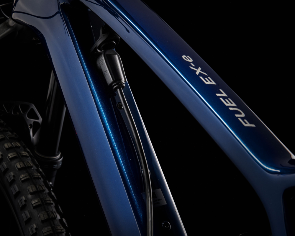 TREK FUEL EXe 9.8 GX AXS M