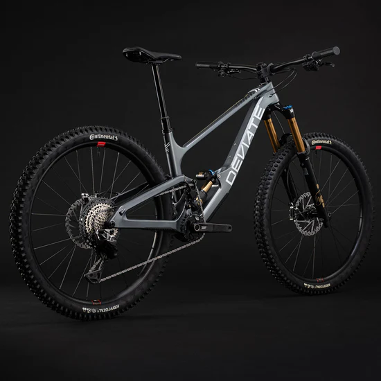 DEVIATE CYCLES HIGHLANDER II || STORR GREY || FACTORY